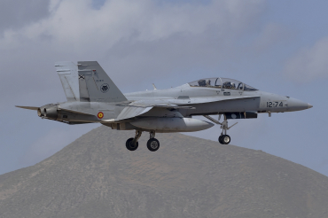 CE.15-11 / 12-74 McDonnell Douglas EF-18B Hornet