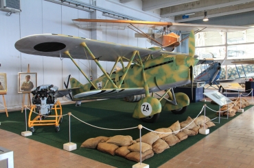 C1-328 · Hispano HA-132-L Chirr · (LIRB)