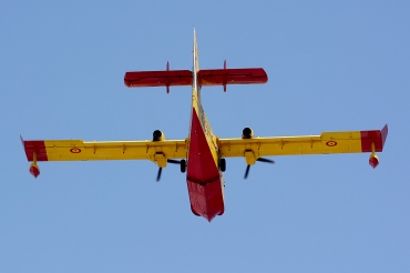 UD13-25 · Canadair CL-215T · (LPA / GCLP)