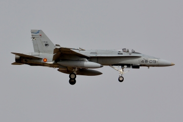C.15-81 / 46-09 McDonnell Douglas EF-18A Hornet