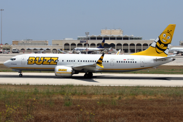 SP-RZD · Boeing 737-8200 MAX · (MLA / LMML)