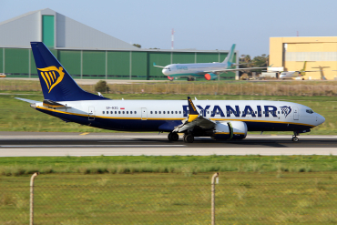 SP-RZO (62336) 2022 Boeing 737-8200 MAX