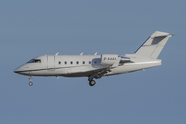 D-AAAX (5449) 2000 Bombardier Challenger 604
