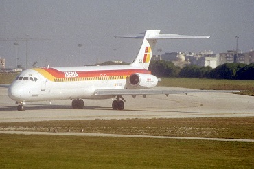 EC-EZS · McDonnell Douglas MD-87 · (LIS / LPPT)
