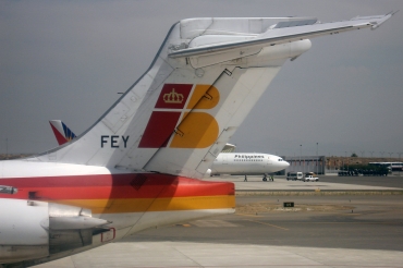 EC-FEY (53208) McDonnell Douglas MD-87