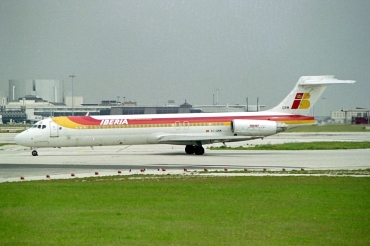 EC-GRM (cn 49829) McDonnell Douglas MD-87