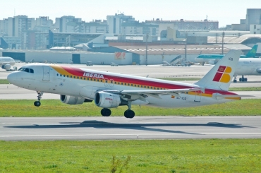EC-ICQ (199) 1991 Airbus A320-211
