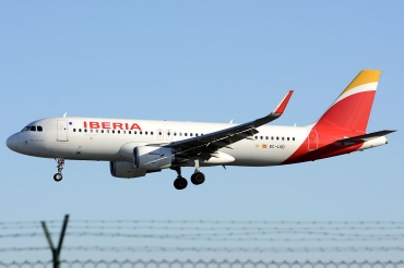 EC-LVD · Airbus A320-216 · (LIS / LPPT)