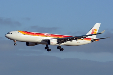 EC-LUK, (cn 1385), Airbus A330-302
