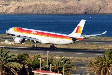 EC-LUK, (cn 1385), Airbus A330-302