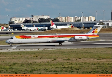EC-FGM (53193) 1991 McDonnell Douglas MD-88