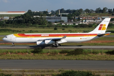 EC-GLE (146) 1996 Airbus A340-313