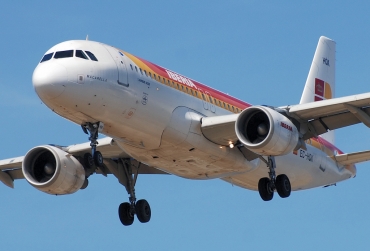 EC-HQK, (cn 1454), Airbus A320-214
