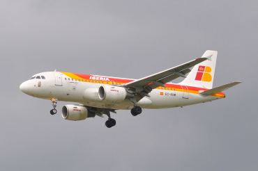 EC-KHM (3209) 2007 Airbus A319-111