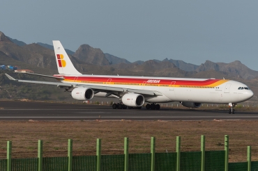 EC-JCY (617) 2005 Airbus A340-642