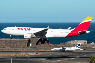 EC-MSY (1835) 2017 Airbus A330-202