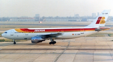 EC-DNR, (cn 170), Airbus A300B4-120