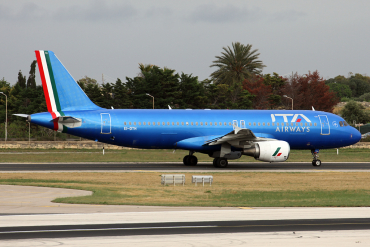 EI-DTH (3956) 2009 Airbus A320-216