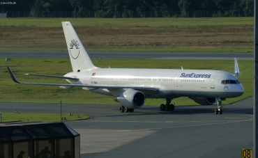 TC-SNA · Boeing 757-2Q8(WL) · (NUE / EDDN)