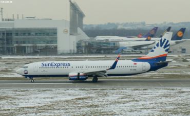 TC-SNL (34251) 2005 Boeing 737-86N(WL)