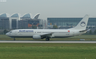 TC-SUY (30806) 2001 Boeing 737-86N