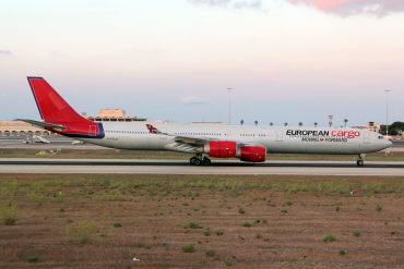 G-ECLD (736) 2006 Airbus A340-642