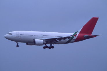 CS-TEX (565) 1990 Airbus A310-304