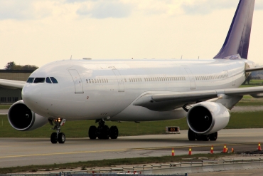 CS-TQP  (211) 1998 Airbus A330-202