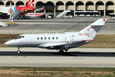CN-TKC (258670) 2004 Raytheon Hawker 800XP