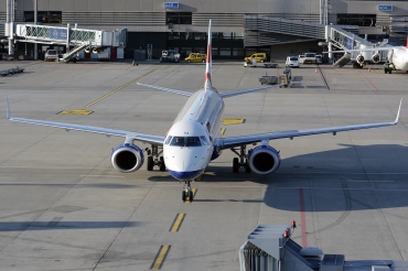 G-LCYJ (cn 19000339) Embraer 190-100SR