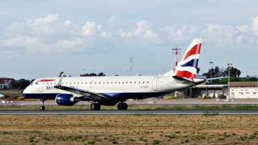 G-LCYJ (cn 19000339) Embraer 190-100SR