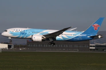 B-2733 (34927) 2013 Boeing 787-8 Dreamliner