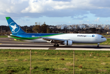 9H-CAD (30301) 1999 Boeing 767-3Q8ER