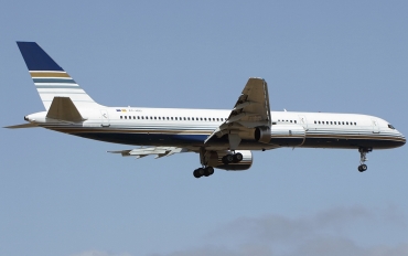 EC-HDS (26252) 1999 Boeing 757-256