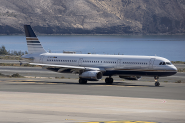 EC-NLJ (3636) 2008 Airbus A321-231