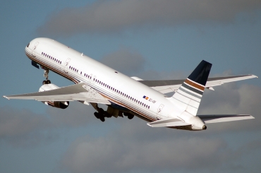 EC-ISY (26241) 1993 Boeing 757-256
