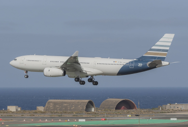 EC-NZJ (1407) 2013 Airbus A330-243