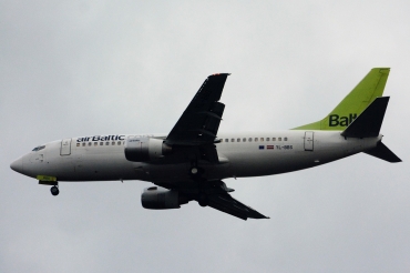 YL-BBS, (cn 29267), Boeing 737-300