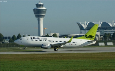 YL-BBI (27454) 1995 Boeing 737-33A