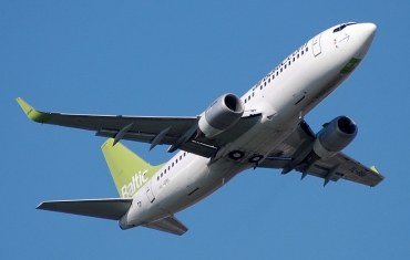 YL-BBL (29334) 1998 Boeing 737-33V(WL)