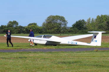 G-DECW · Schleicher ASK 21 · -