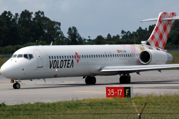 EC-LQI · Boeing 717-2BL · (OPO / LPPR)