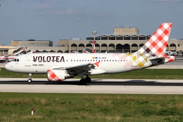 EC-MTN (2113) 2004 Airbus A319-112