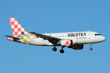 EI-FMT (2113) 2004 Airbus A319-112