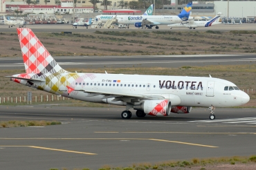 EI-FMU, (cn 2122), Airbus A319-111