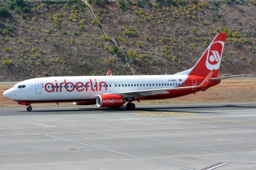 D-ABML · Boeing 737-86J(WL) · (FNC / LPMA)