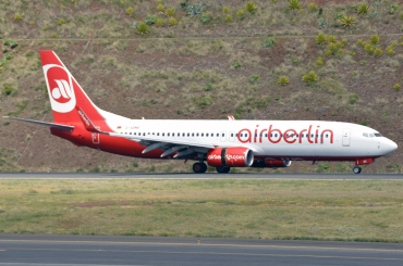 D-ABMR · Boeing 737-86J(WL) · (FNC / LPMA)