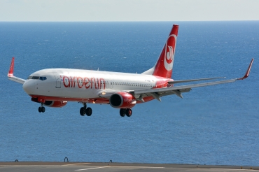D-ABBK (cn 33013) Boeing 737-8BK