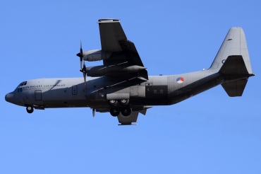 G-273 (382-5273) 1993 Lockheed C-130H-30 Hercules