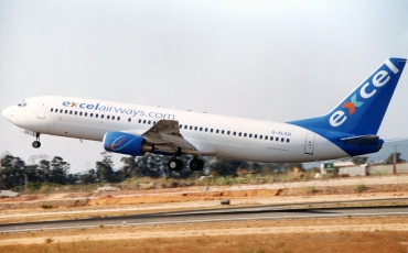 G-XLAG, (cn 33003), Boeing 737-86N